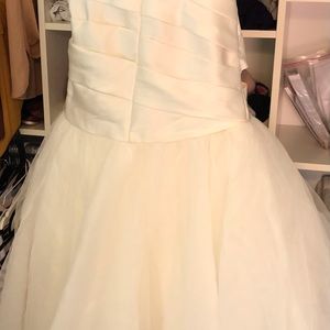 Vera Wang White Wedding Dress VW351169